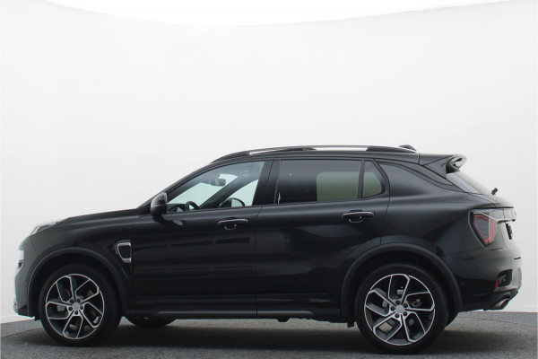 Lynk & Co 01 1.5 360° Camera, Panoramadak, Apple Carplay, ACC, Keyless, Zwarte hemel,, LED, 20''