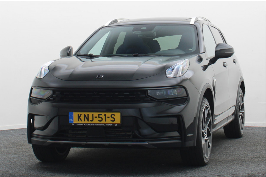 Lynk & Co 01 1.5 360° Camera, Panoramadak, Apple Carplay, ACC, Keyless, Zwarte hemel,, LED, 20''