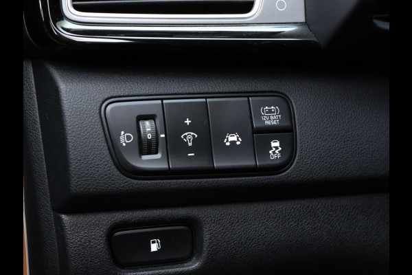 Kia Niro 1.6 GDi Hybrid DynamicLine Sport (APPLE CARPLAY,NAVI,CAMERA,CLIMATE,CRUISE,LED,SPORTSTOELEN,LM VELGEN,NETTE STAAT)