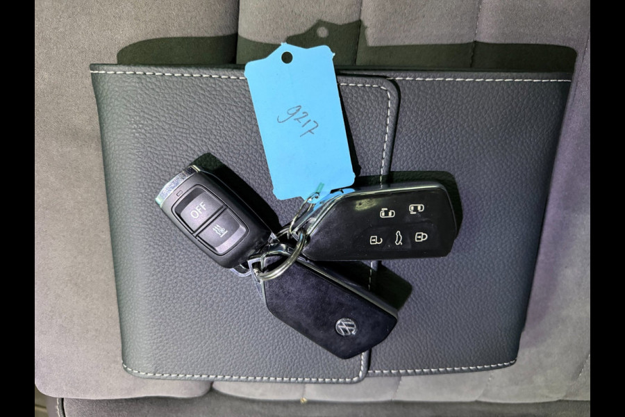 Volkswagen Multivan 1.4 eHybrid EDITION PANO/H-KARDON/H-UP/STOEL-M+MASSAGE/NAVI/CAM/IQ-LICHT///