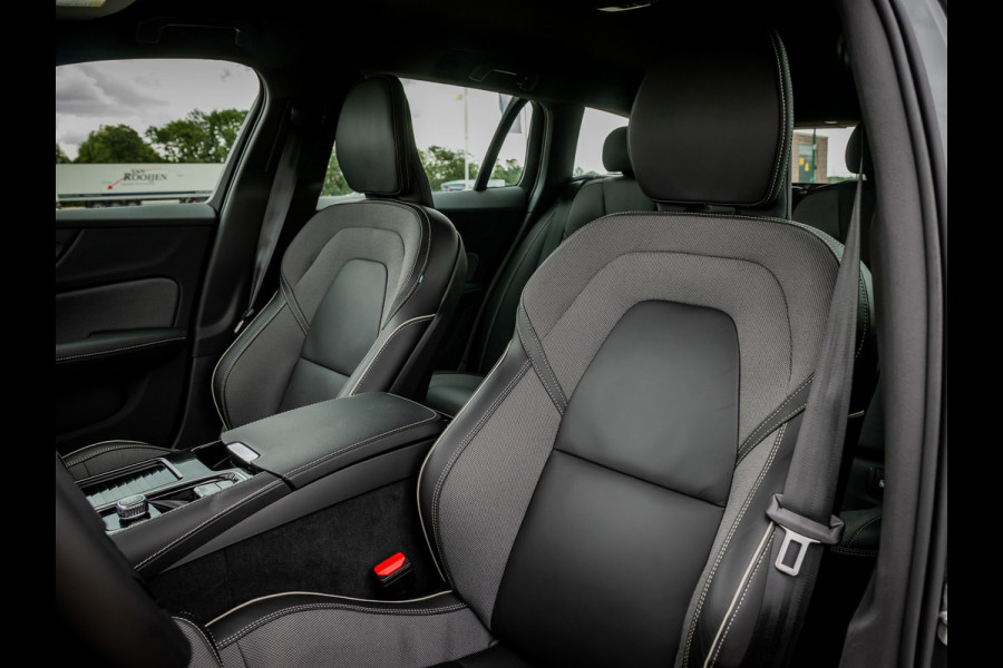 Volvo V60 2.0 T6 Plug-in hybrid AWD Plus Dark | Trekhaak | 360 Camera