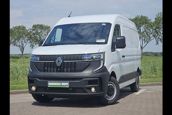 Renault Master T35 2.0 dCi 130 L2H2 Cruise control, Airco, Pdc, Carplay, Navi, Camera, 3,5t trekhaak, 3zits