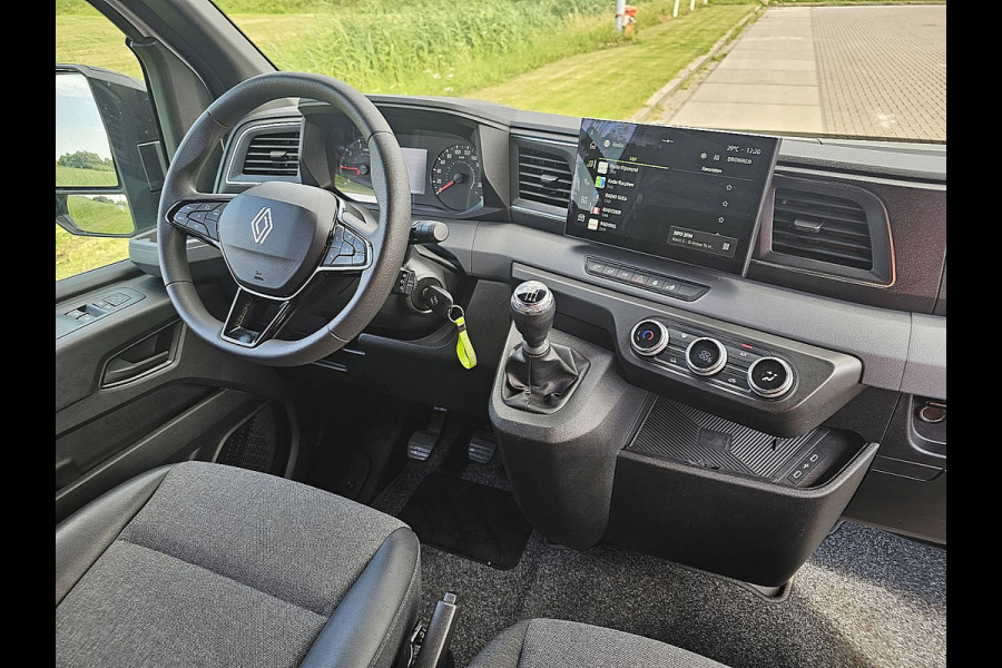 Renault Master T35 2.0 dCi 130 L2H2 Cruise control, Airco, Pdc, Carplay, Navi, Camera, 3,5t trekhaak, 3zits