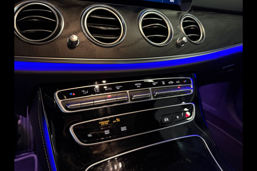 Mercedes-Benz E-Klasse 300e 4 Matic Avantgarde-PANORAMA-NIGHT-WIDESCREEN-CAMERA-SPOORPAKKET-COMPLEET
