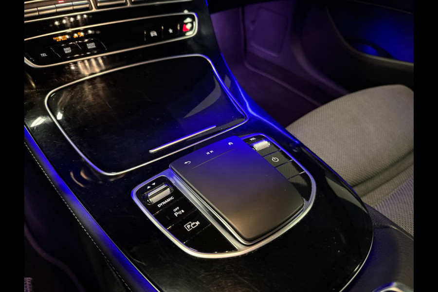 Mercedes-Benz E-Klasse 300e 4 Matic Avantgarde-PANORAMA-NIGHT-WIDESCREEN-CAMERA-SPOORPAKKET-COMPLEET