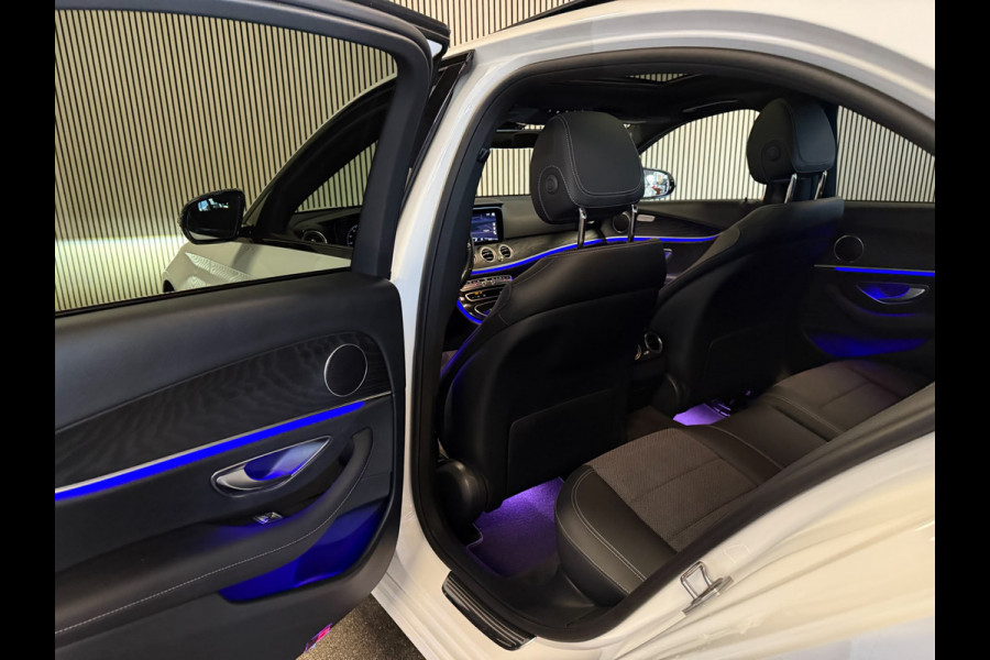 Mercedes-Benz E-Klasse 300e 4 Matic Avantgarde-PANORAMA-NIGHT-WIDESCREEN-CAMERA-SPOORPAKKET-COMPLEET