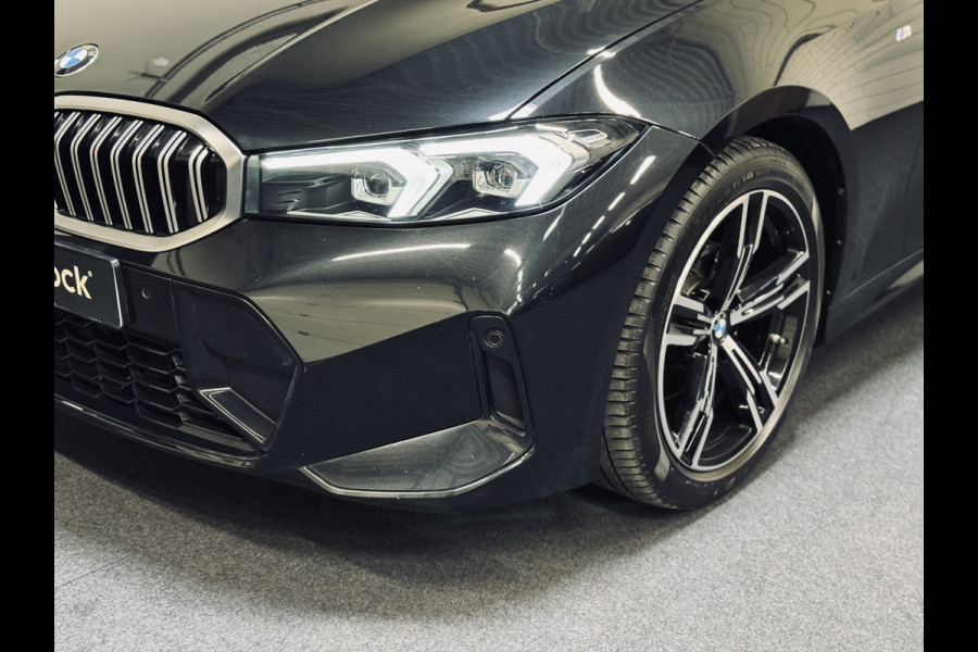 BMW 3 Serie Touring 320i M-Sport | 18" | HeadUp | LiveCockpitPro