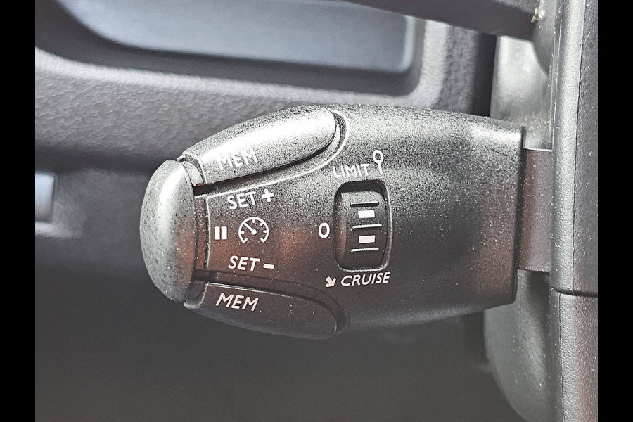 Opel Vivaro 2.0 Diesel 145 L3 DC XL, dubbele cabine, airco, navi, pdcl, trekhaak
