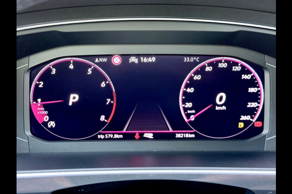 Volkswagen Tiguan 1.5 TSI 3x R-Line Pano/Keyless/AppleCarPlay