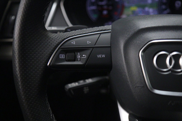 Audi Q5 50 TFSI e S edition Competition PANO/CARPLAY/ACC/KEYLESS/VOL