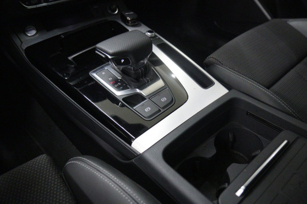 Audi Q5 50 TFSI e S edition Competition PANO/CARPLAY/ACC/KEYLESS/VOL