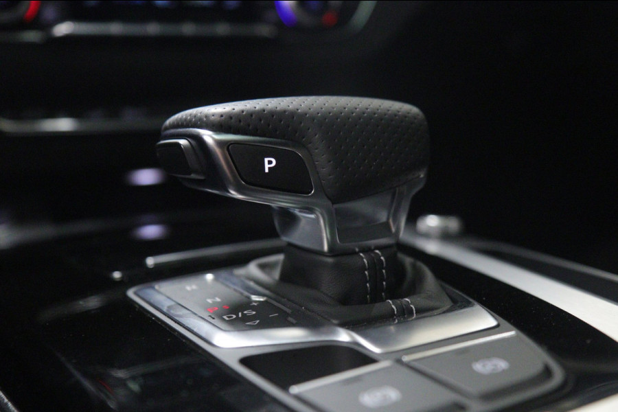 Audi Q5 50 TFSI e S edition Competition PANO/CARPLAY/ACC/KEYLESS/VOL