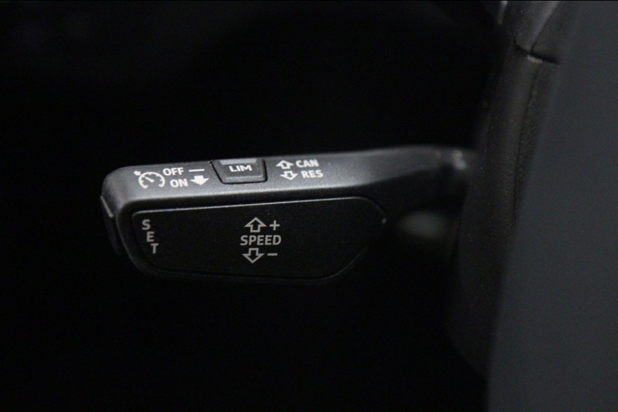 Audi Q5 50 TFSI e S edition Competition PANO/CARPLAY/ACC/KEYLESS/VOL