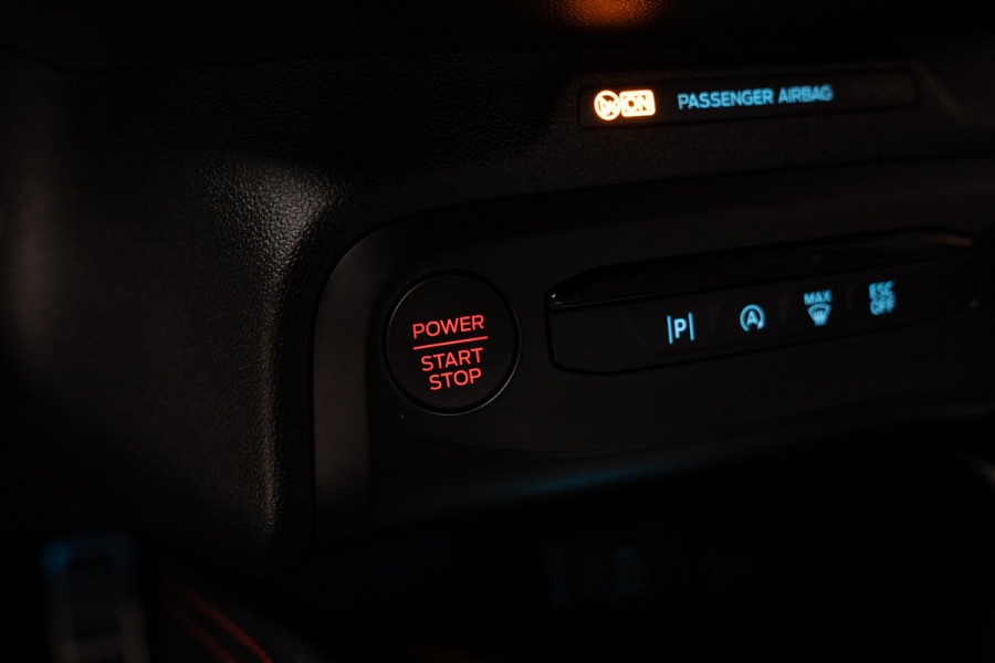 Ford Focus 2.3 EcoBoost ST PERFORMANCE LED-Matrix - AGR PERFORMACE Stoelen - Driver assistance pakket