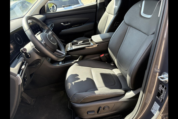Hyundai Tucson 1.6 T-GDI PHEV Premium Sky 4WD | VOL! | Facelift | Panoramadak | Leder | Stoelventilatie & Verwarming | Adaptive Cruise Control