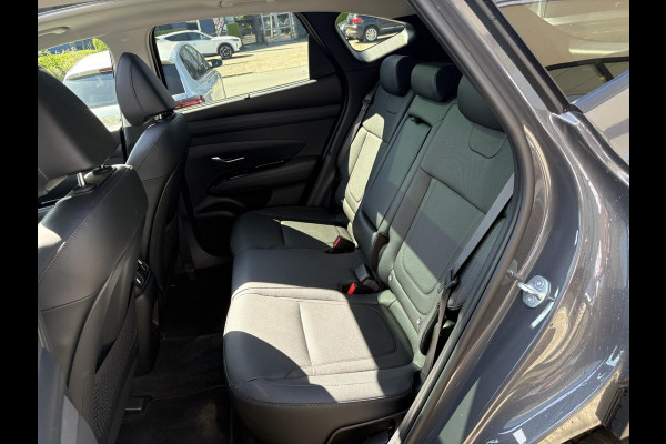 Hyundai Tucson 1.6 T-GDI PHEV Premium Sky 4WD | VOL! | Facelift | Panoramadak | Leder | Stoelventilatie & Verwarming | Adaptive Cruise Control