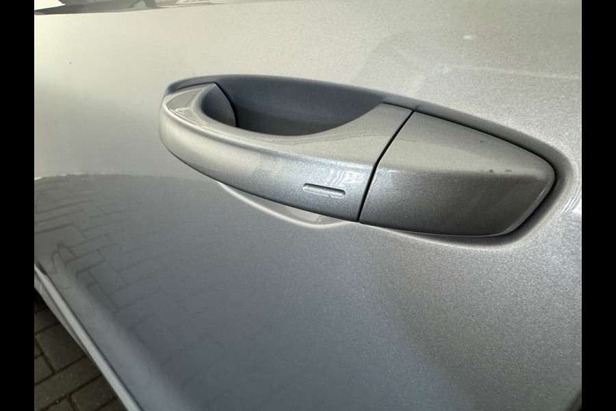 Audi Q3 35 TFSI Pro Line Pano|Camera|Stoelverwarming|Dodehoek|Keyless|ACC|Lane Assist
