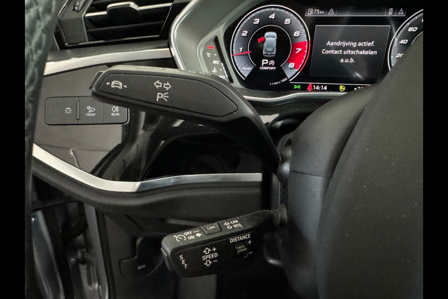 Audi Q3 35 TFSI Pro Line Pano|Camera|Stoelverwarming|Dodehoek|Keyless|ACC|Lane Assist