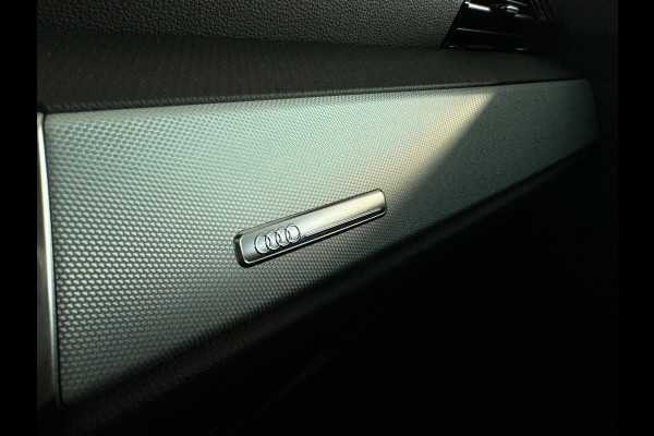 Audi Q3 35 TFSI Pro Line Pano|Camera|Stoelverwarming|Dodehoek|Keyless|ACC|Lane Assist