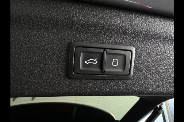 Audi Q3 35 TFSI Pro Line Pano|Camera|Stoelverwarming|Dodehoek|Keyless|ACC|Lane Assist