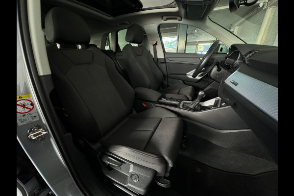 Audi Q3 35 TFSI Pro Line Pano|Camera|Stoelverwarming|Dodehoek|Keyless|ACC|Lane Assist