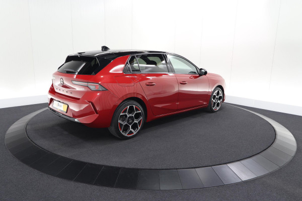 Opel Astra 1.6 Plug-in Hybrid GS Line | Head-up display | Dodehoekdetectie | Adaptieve Cruise control | AGR Stoelen