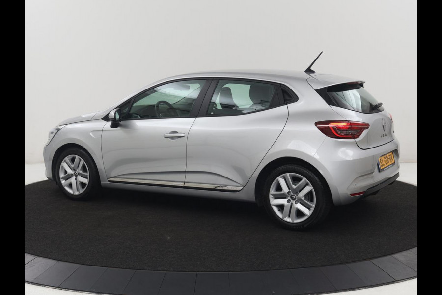 Renault Clio 1.6 E-Tech Hybrid 140 Business Zen | Cruise control | Park assist | Carplay | Navigatie | DAB | Lane assist | Virtual | Full LED
