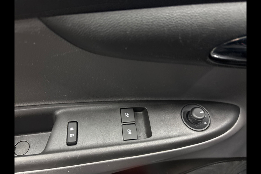 Opel KARL 1.0 ecoFLEX Innovation Stoel/stuurverwarming, Clima, Cruise, PDC