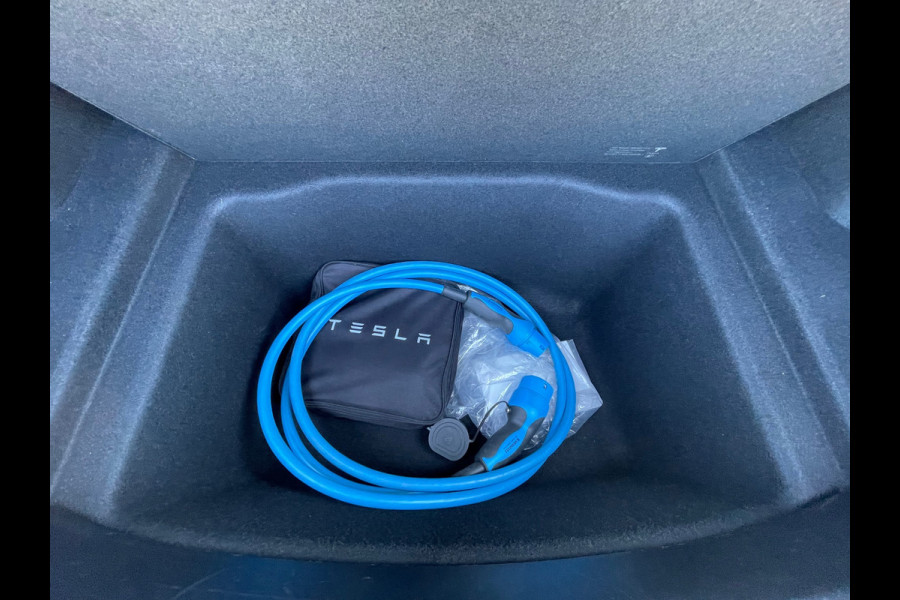 Tesla Model 3 Long Range AWD 75 kWh