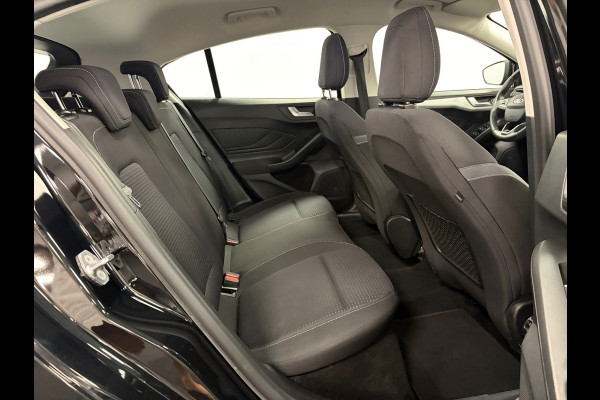 Ford Focus 1.0 EcoBoost Trend Edition Business*NAP*Airco*Trekhaak*PDC*