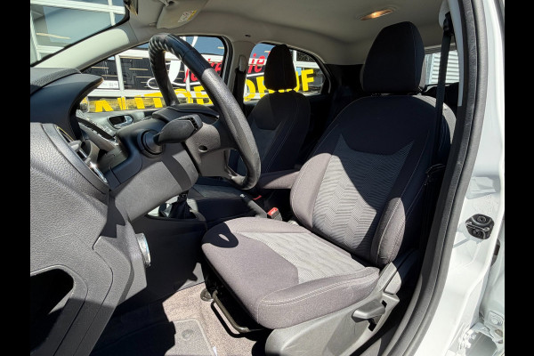 Ford Ka+ 1.2 Trend Ultimate White 5Drs - 62.000 KM - Airco I Sport velgen I PDC I Dealer onderhouden