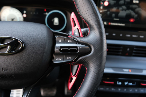 Hyundai i20 1.0 T-GDI Mild HYBRID N Line UNIEK 25.559km! Navi/Camera/Zwart Dak/Apple Carplay