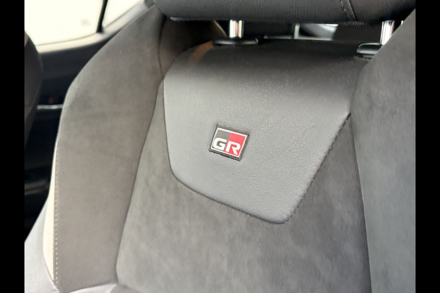 Toyota C-HR 2.0 Hybrid GR-Sport JBL Camera Alcantara Stoelverw Nav/Cruise Voll.Onderhouden!
