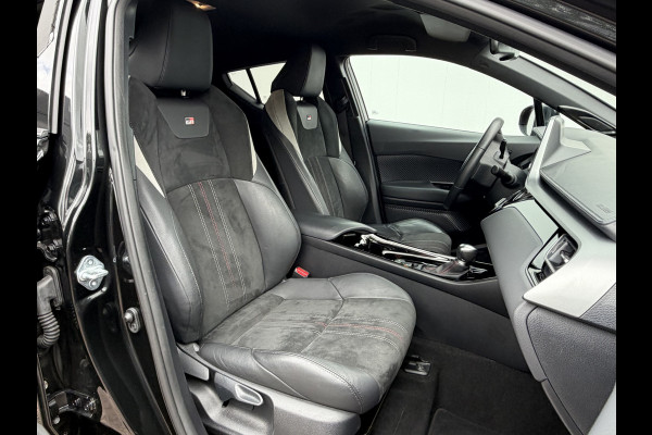Toyota C-HR 2.0 Hybrid GR-Sport JBL Camera Alcantara Stoelverw Nav/Cruise Voll.Onderhouden!