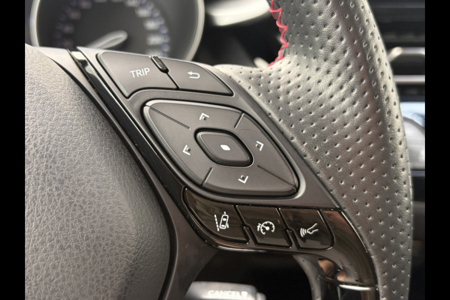 Toyota C-HR 2.0 Hybrid GR-Sport JBL Camera Alcantara Stoelverw Nav/Cruise Voll.Onderhouden!