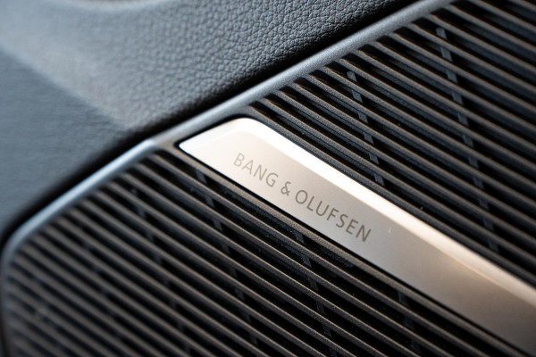 Audi Q8 60 TFSI e quattro Pro Line S Competition *Bang & Olufsen / Panorama / Soft-Close / HUD / Memory / Keyless Entry / Elektr. Trekhaak*