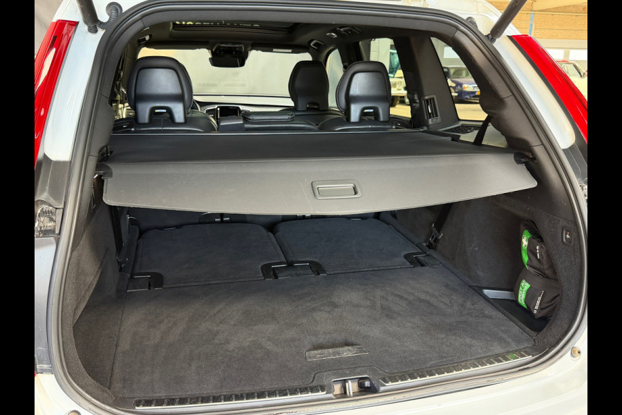 Volvo XC90 2.0 T8 Twin Engine AWD R-Design Black | Pano | 360 | H&K | ACC | Stoelkoeling | Trekhaak | Led | Top Uitvoering