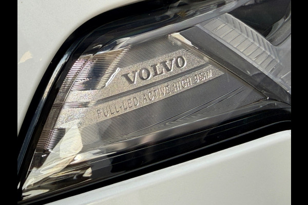 Volvo XC90 2.0 T8 Twin Engine AWD R-Design Black | Pano | 360 | H&K | ACC | Stoelkoeling | Trekhaak | Led | Top Uitvoering