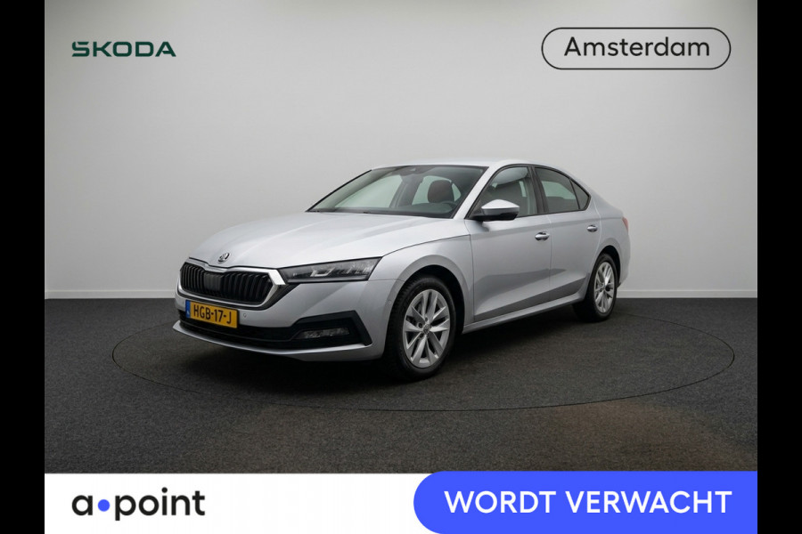 Škoda Octavia 1.5 TSI MHEV Business Edition Plus 115 pk Automaat | Verlengde garantie | Navigatie | Parkeersensoren | Achteruitrijcamera | Keyless | Adaptieve cruise control |