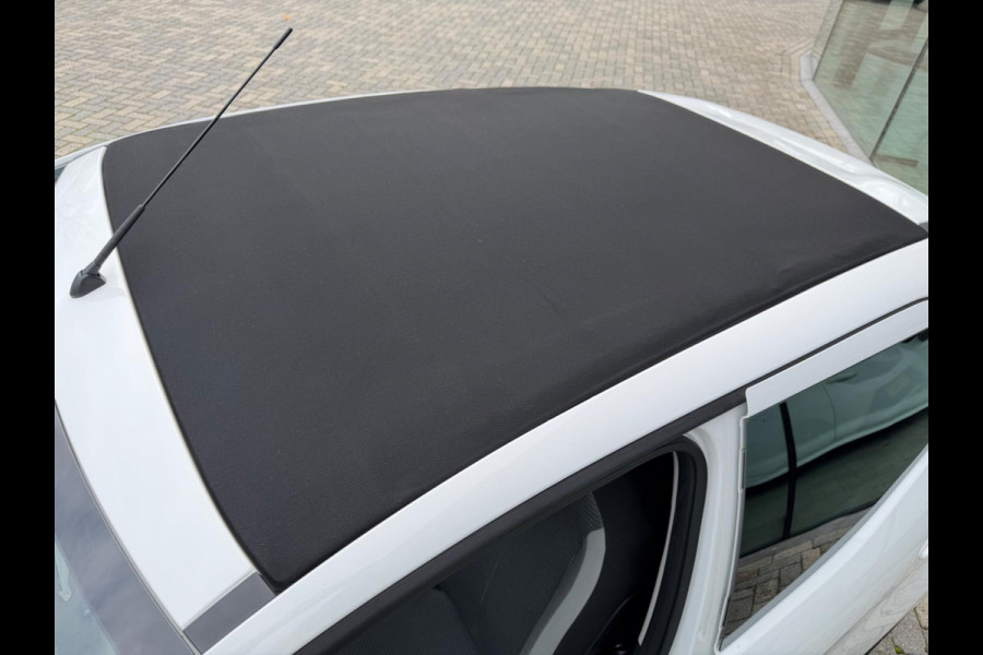 Toyota Aygo 1.0 VVT-i x-joy cabrio, NAP, CarPlay, Camera