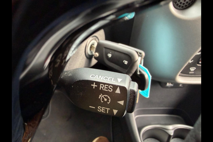 Toyota Aygo 1.0 VVT-i x-joy cabrio, NAP, CarPlay, Camera