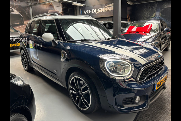 MINI Countryman 1.5 Cooper S E ALL4 John Works / Camera / Pano / Navi