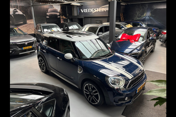 MINI Countryman 1.5 Cooper S E ALL4 John Works / Camera / Pano / Navi