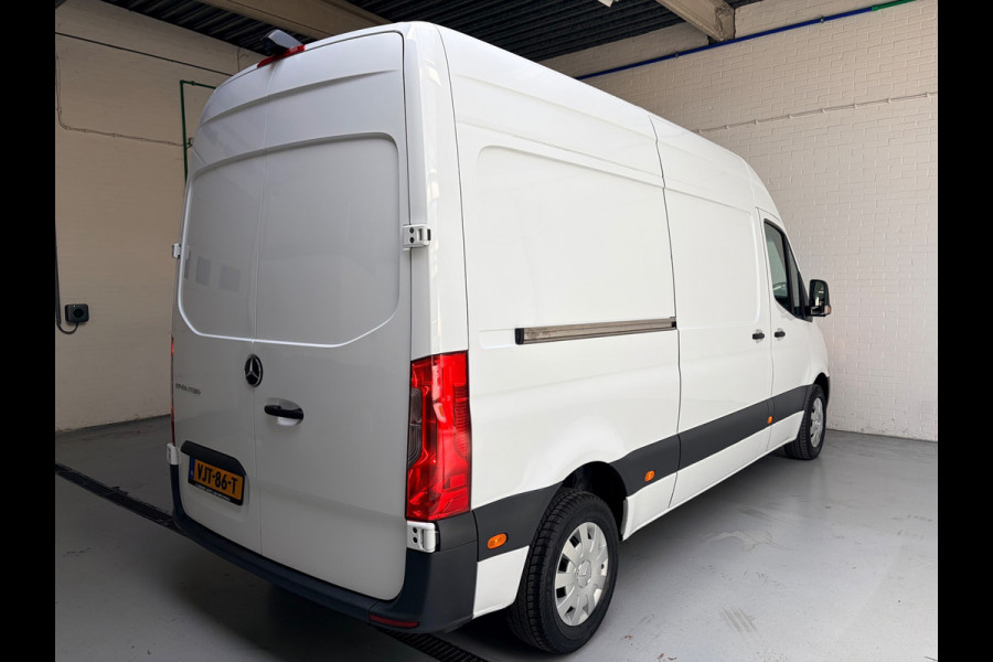 Mercedes-Benz Sprinter Servicewagen Automaat 311 2.2 CDI euro6 L2H2 3Persoons, Inrichting, Omvormer V230, Oprijplaat RIJKLAARPRIJS