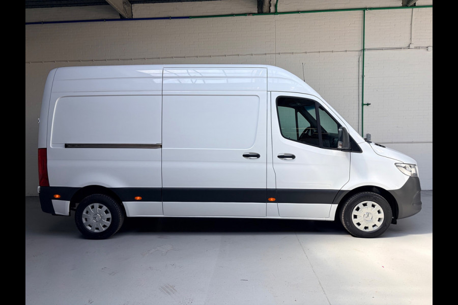 Mercedes-Benz Sprinter Servicewagen Automaat 311 2.2 CDI euro6 L2H2 3Persoons, Inrichting, Omvormer V230, Oprijplaat RIJKLAARPRIJS