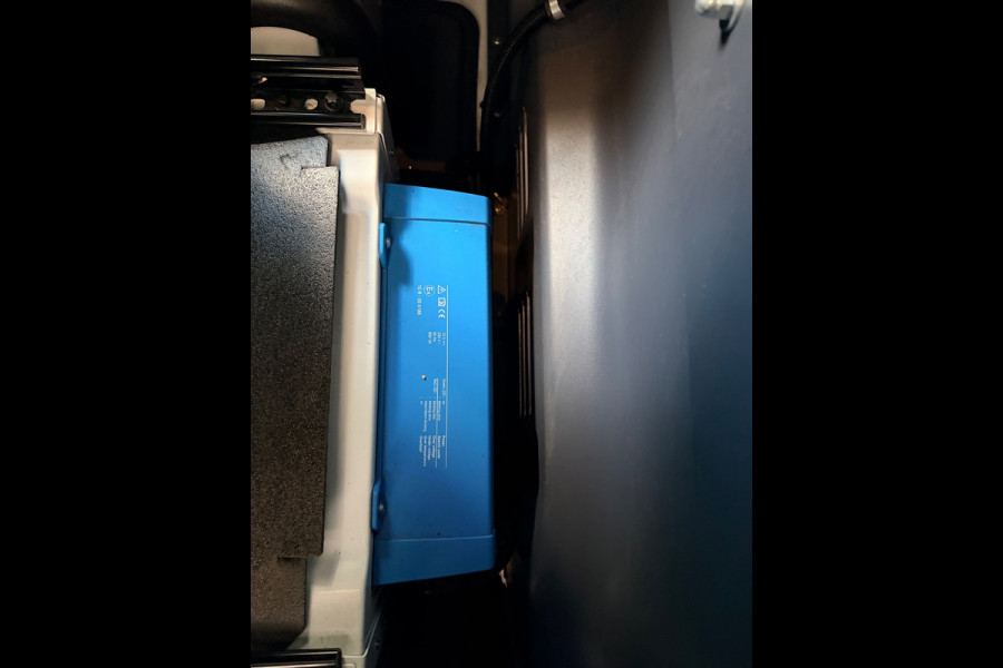 Mercedes-Benz Sprinter Servicewagen Automaat 311 2.2 CDI euro6 L2H2 3Persoons, Inrichting, Omvormer V230, Oprijplaat RIJKLAARPRIJS