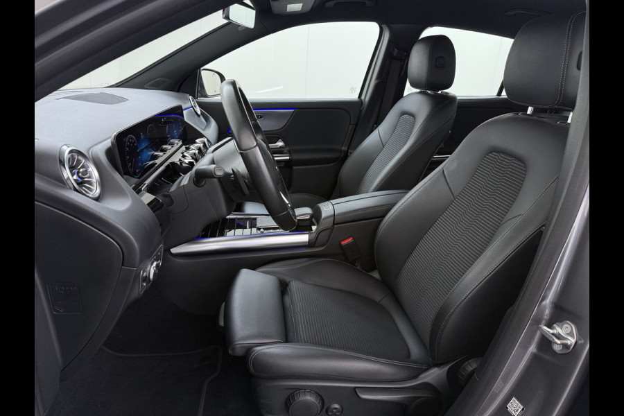 Mercedes-Benz EQA 250 Business Solution Luxury 67kWh SOH 96% Adap.Cruise Camera Stoelverwarming Elek.Achterklep Navi Pdc lmv Led DAB USB All-Season Banden Distronic plus Advanced pakket Licht en zichtpakket 1e Eigenaar Origineel Nederlandse Auto