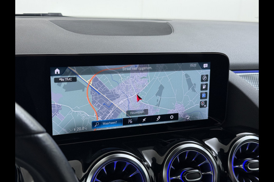 Mercedes-Benz EQA 250 Business Solution Luxury 67kWh SOH 96% Adap.Cruise Camera Stoelverwarming Elek.Achterklep Navi Pdc lmv Led DAB USB All-Season Banden Distronic plus Advanced pakket Licht en zichtpakket 1e Eigenaar Origineel Nederlandse Auto