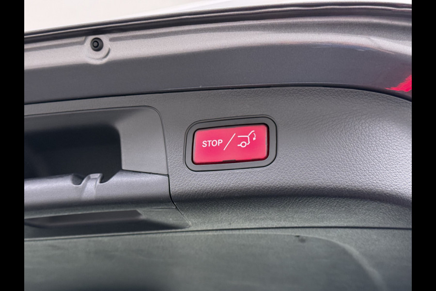Mercedes-Benz EQA 250 Business Solution Luxury 67kWh SOH 96% Adap.Cruise Camera Stoelverwarming Elek.Achterklep Navi Pdc lmv Led DAB USB All-Season Banden Distronic plus Advanced pakket Licht en zichtpakket 1e Eigenaar Origineel Nederlandse Auto