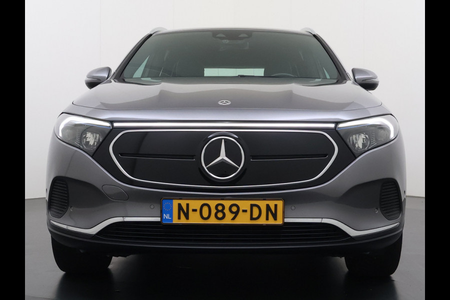 Mercedes-Benz EQA 250 Business Solution Luxury 67kWh SOH 96% Adap.Cruise Camera Stoelverwarming Elek.Achterklep Navi Pdc lmv Led DAB USB All-Season Banden Distronic plus Advanced pakket Licht en zichtpakket 1e Eigenaar Origineel Nederlandse Auto